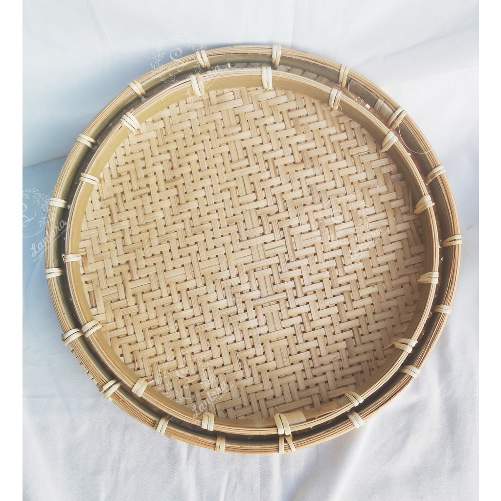 Mẹt tre tròn viền mây size trung
