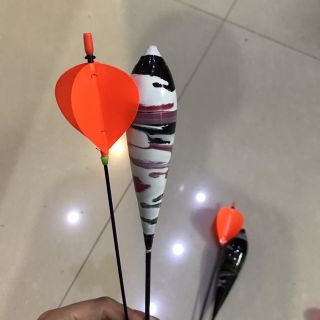 Phao lục chân đồng cắm ngọn