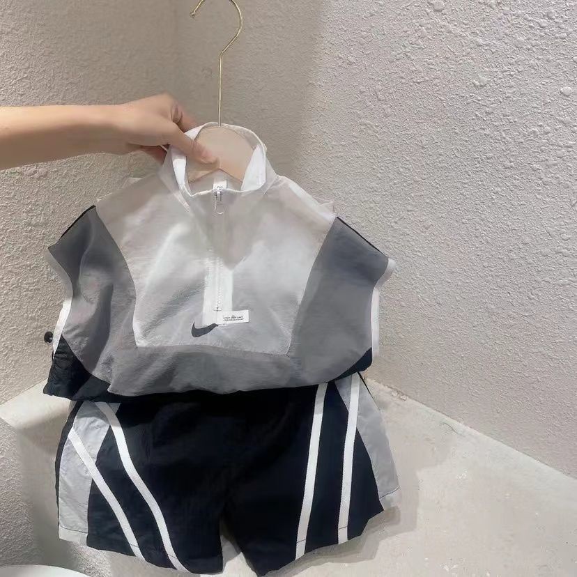 Set Áo Thun Tay Ngắn & Quần Short Cho Bé Trai