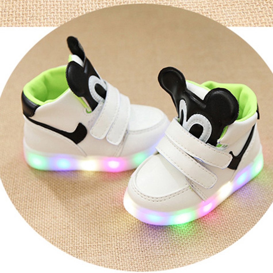 Giày Thể Thao Có Đèn Led Họa Tiết Chuột Mickey Thời Trang Cho Bé