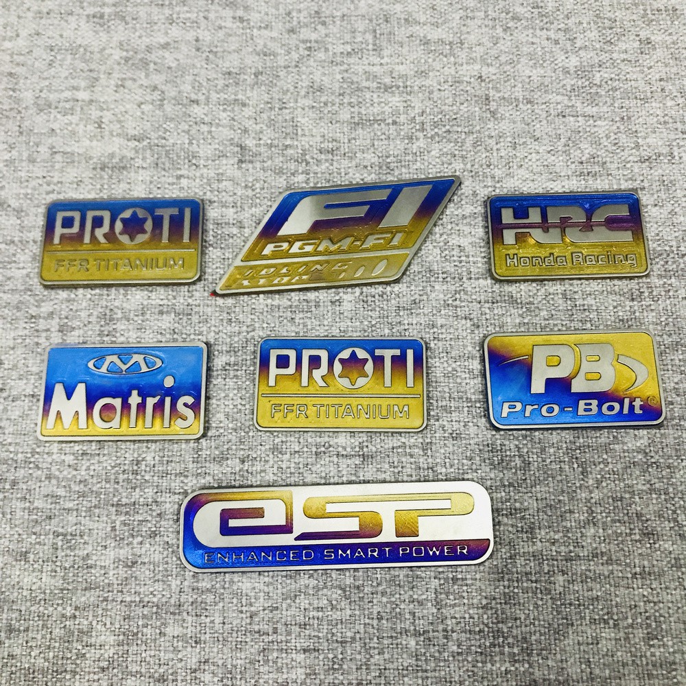 Tem logo Titan hàng mới nhất cao cấp cực đẹp trang trí xe (100% TITAN KHÒ NHIỆT)