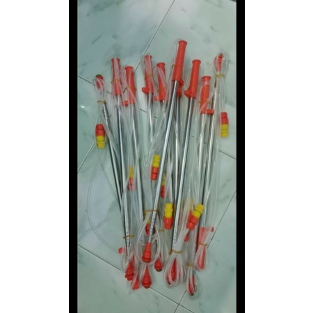 Cần phun thuốc trừ sâu dạng rút dài 3m5.