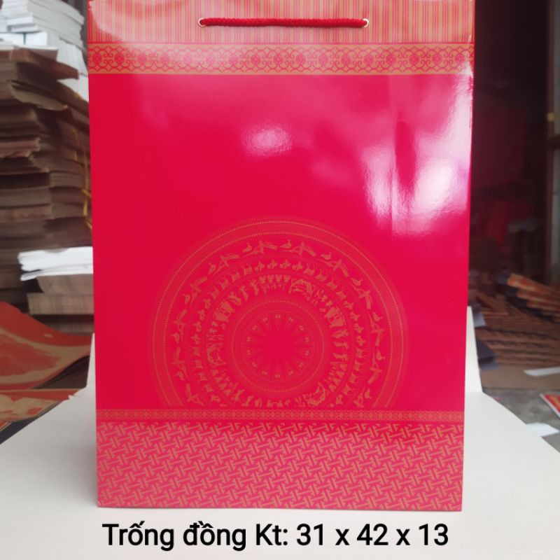 TÚI GIẤY ĐỰNG QUÀ SANG TRỌNG ( combo 50c ) TÚI QUÀ TẶNG