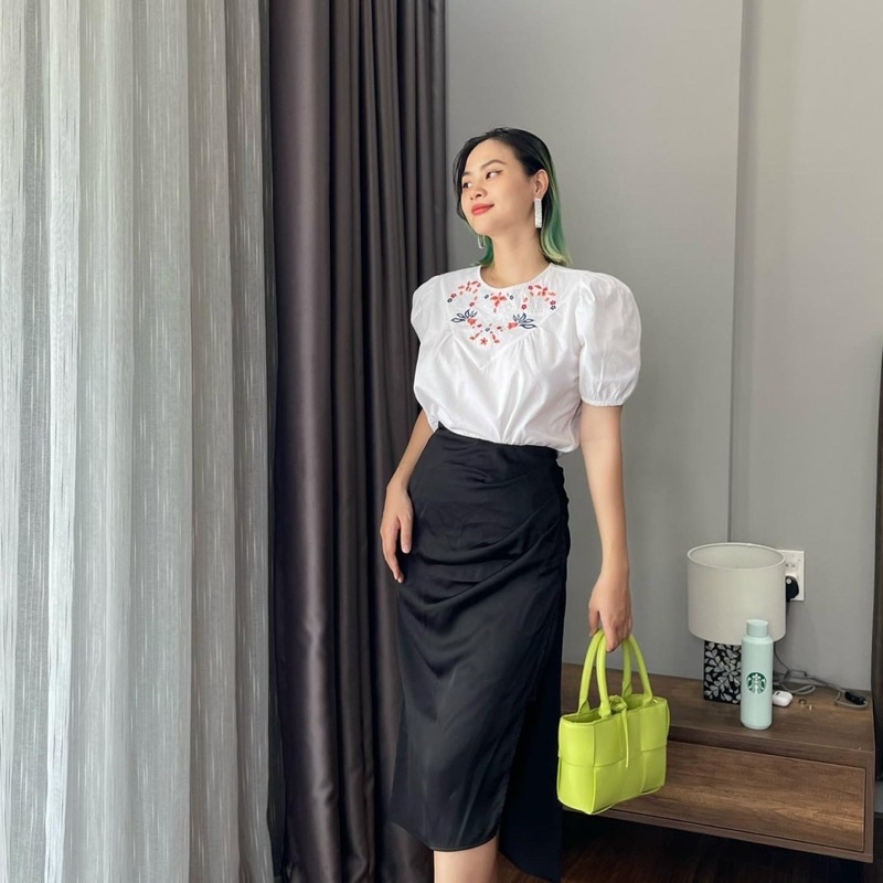 ✅Freeship✅Áo thêu hoa, chất vải linen ít nhăn.Hình cận vải shop chụp thật