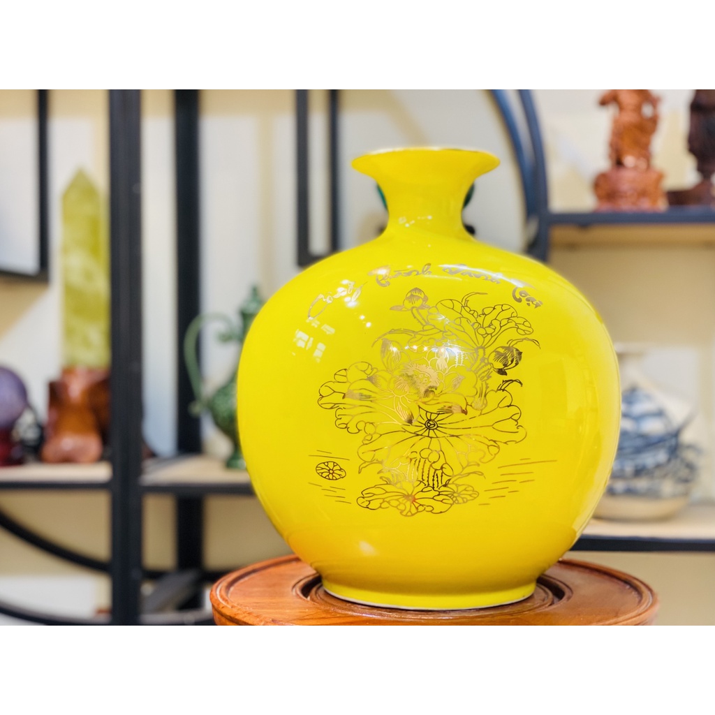 Bình hút lộc Bát Tràng vẽ chỉ vàng họa tiết Công Thành Danh Toại-Bảo Khánh Việt Nam 18cm
