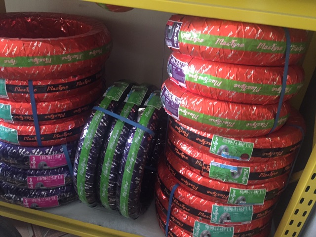 Lốp xe NouVo 70/90-16 không săm