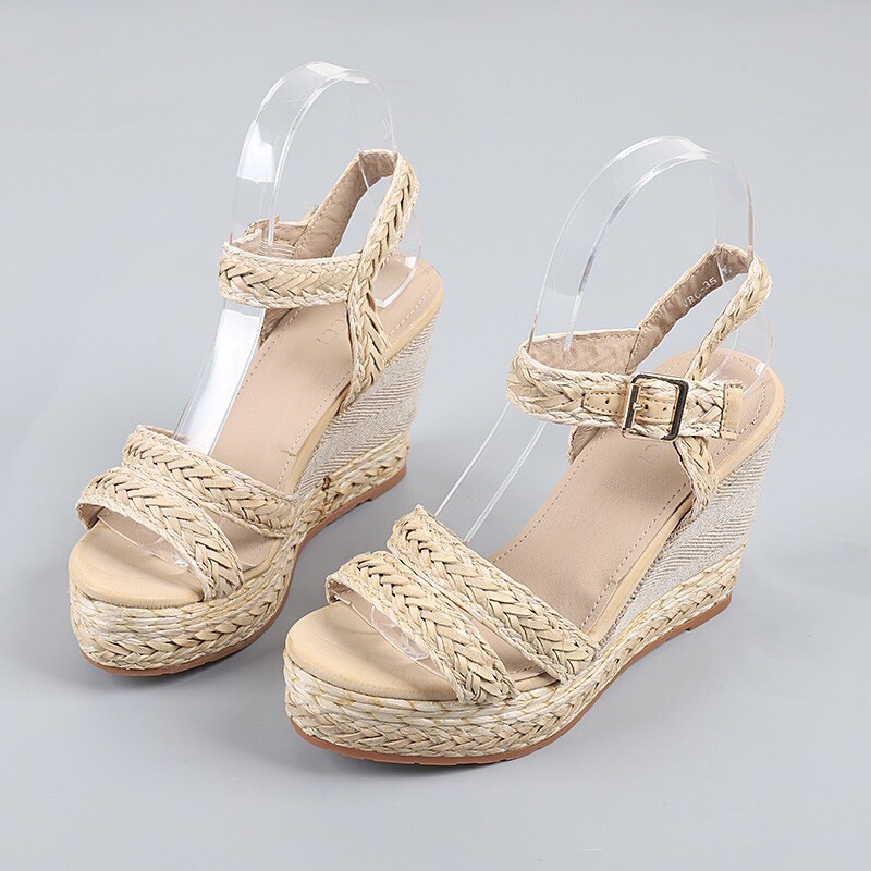 Sandal cói đế xuồng . hàng xuất Eu