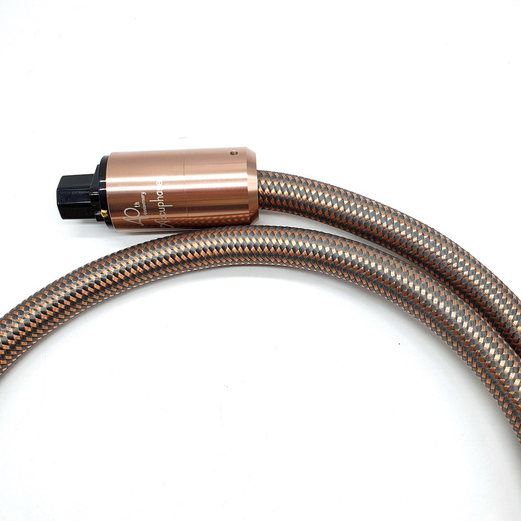 DÂY NGUỒN AUDIO ACCUPHASE 40TH ANNIVERSARY CAO CẤP dài 1.5m