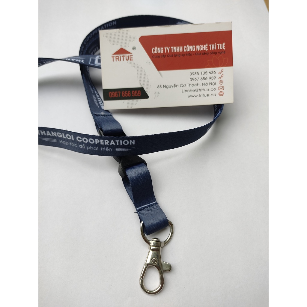 Làm dây đeo thẻ nhân viên cho công ty, học sinh, sinh viên theo yêu cầu tại Hà Nội