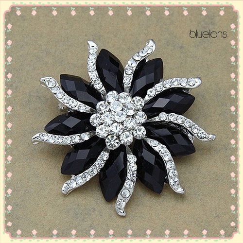 Trâm Cài Áo Hình Bông Hoa Đính Đá Pha Lê Đen Thời Trang Giáng Sinh Cho Nữ