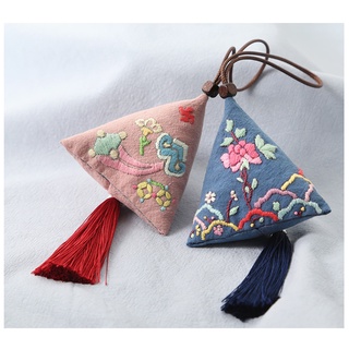 ( siêu rẻ) kit thêu trang trí- DIY tự thêu túi thơm BÁNH Ú- túi thơm hoa cỏ 4 mùa-phụ kiện treo ô tô - ZEN HANDMADE