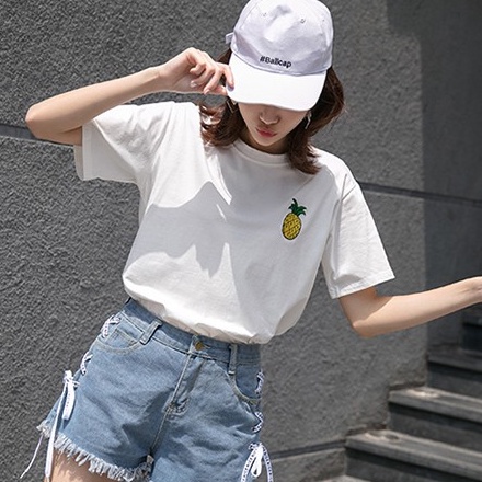 Áo Thun Nữ Unisex In Logo Trái Thơm Vàng DLX