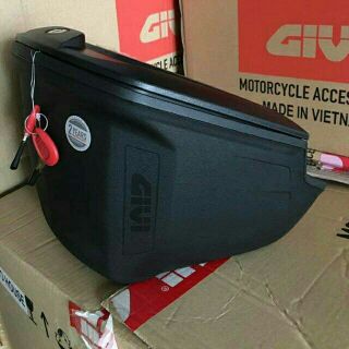 THÙNG GIỮA GIVI