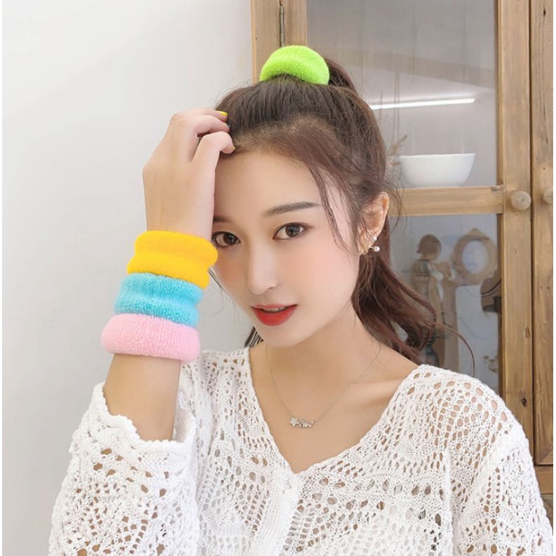 combo 4 cột tóc ngẫu nhiên màu. mẫu xinh