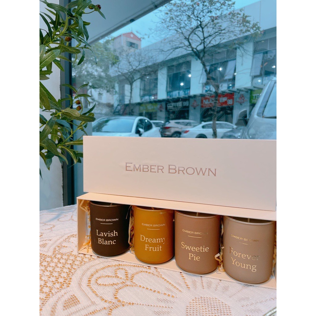 Combo 4 Hũ Nến Ember Brown Size Nhỏ Hương Thơm Ngọt Ngào, Sang Trọng Và Dễ Chịu