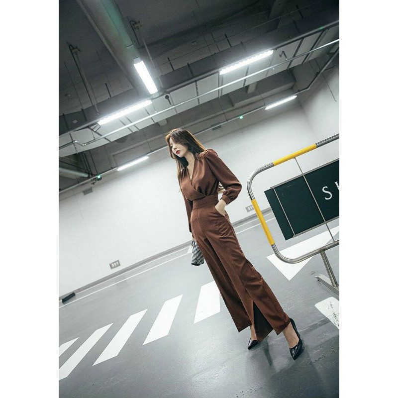 Jumpsuit dài lụa tằm Ý cổ V, bộ jum tay phồng sang trọng - DTH