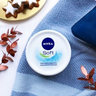 Kem dưỡng da Nivea