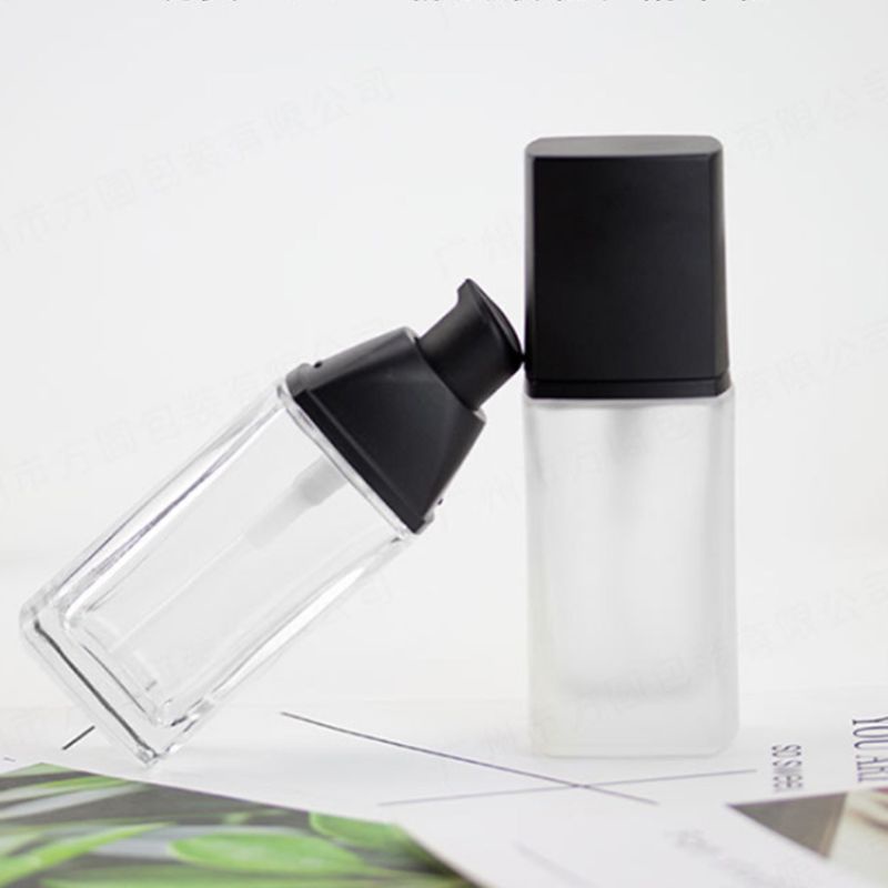 Chai Thủy Tinh Rỗng 30ml Đựng Lotion / Kem Dưỡng Thể