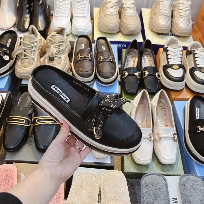 Nơ lì hàng sẵn nha