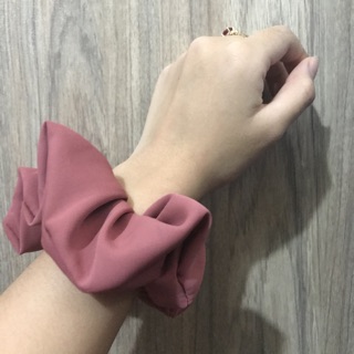 Đồ Cột Tóc Màu Ruốt