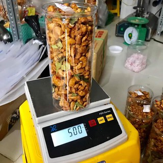 Hạt điều tỏi ớt - lá chanh