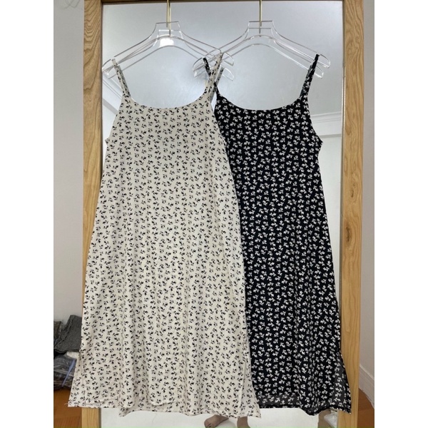 Váy Hai Dây Hoa Nhí Xẻ Tà 🦋 - Đầm Vintage Mới Kèm Ảnh Thật Video Shop Chụp ❤️