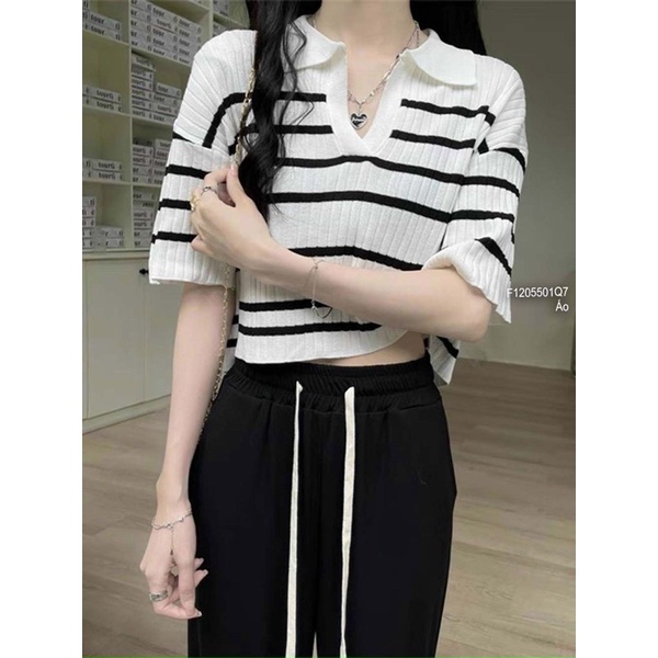 Áo len sọc ngang croptop