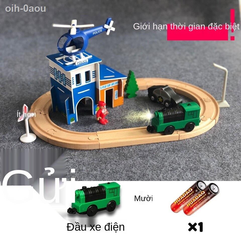 [bán chạy]Bộ đường ray tàu hỏa bằng gỗ Từ tính Đầu xe ô tô điện lửa cậu bé xây dựng Khối đồ chơi trẻ em