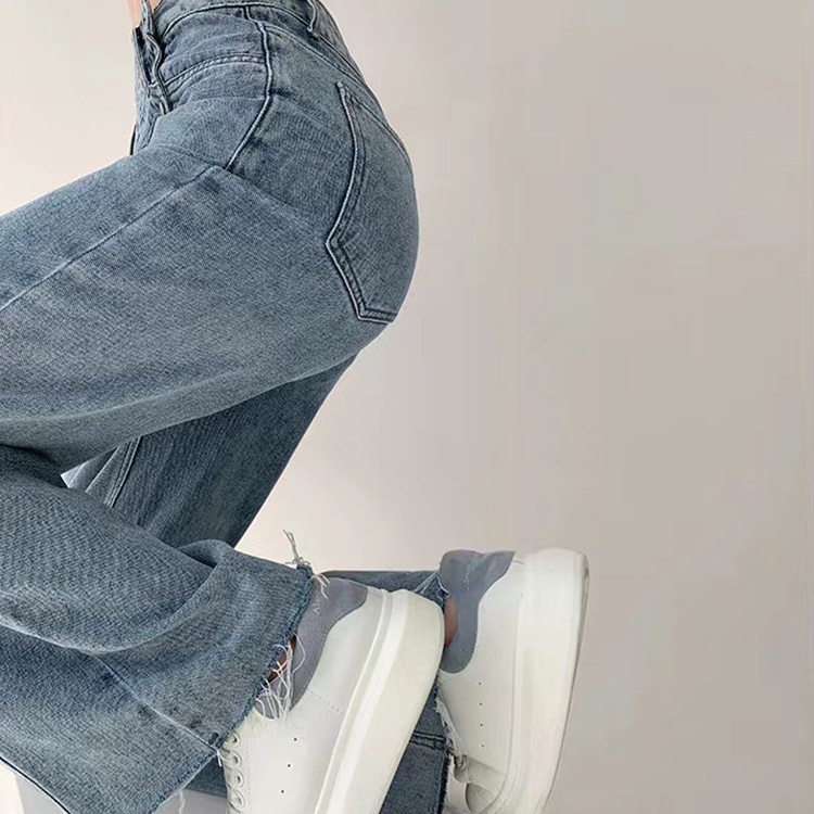 Quần denim IELGY gấu rách cá tính thời trang năng động dành cho nữ