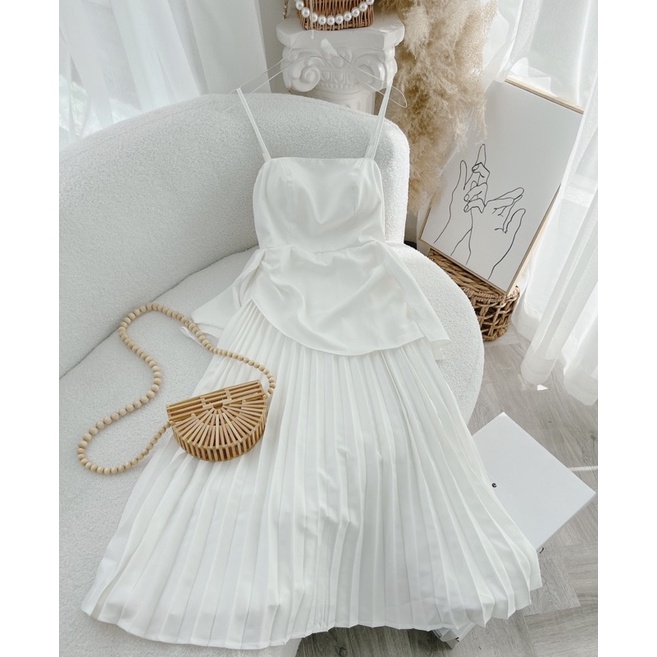 Set pelum hai dây trắng chân váy midi dập ly