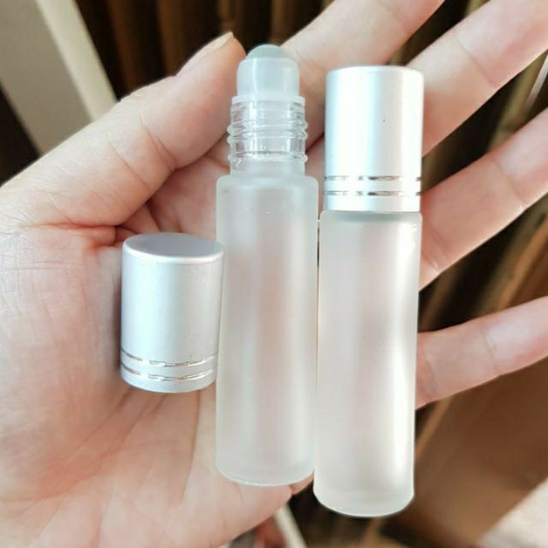 Vỏ bi lăn 10ml thủy tinh thân mờ nắp bạc- Chai lọ chiết nước hoa , dầu dừa