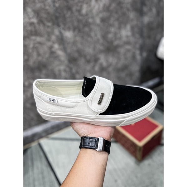 Giày thể thao cổ thấp | Vans F.O.G Slip-On Black White