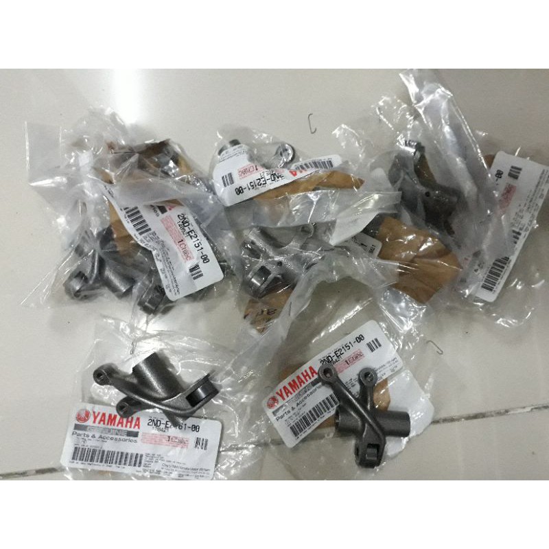 Cò xupap hút và xả Exciter 2006-Exciter 150 Yamaha