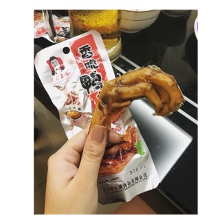 Chân vịt tẩm gia vị