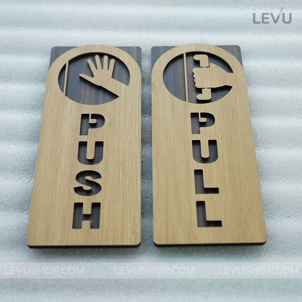 Bảng decor pull push bằng Gỗ cao cấp LEVU-TP12 hướng dẫn đóng mở cửa kéo vào hoặc đẩy ra