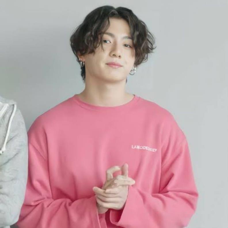( Cheap moment ) Áo Sweater giống Jungkook BTS LAMODECHIEF ( hàng ORDER 15-20 ngày )