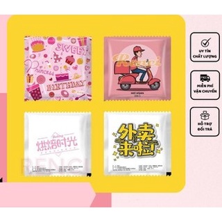 Khăn ướt gói vuông mini rất tiện lợi hình BCS