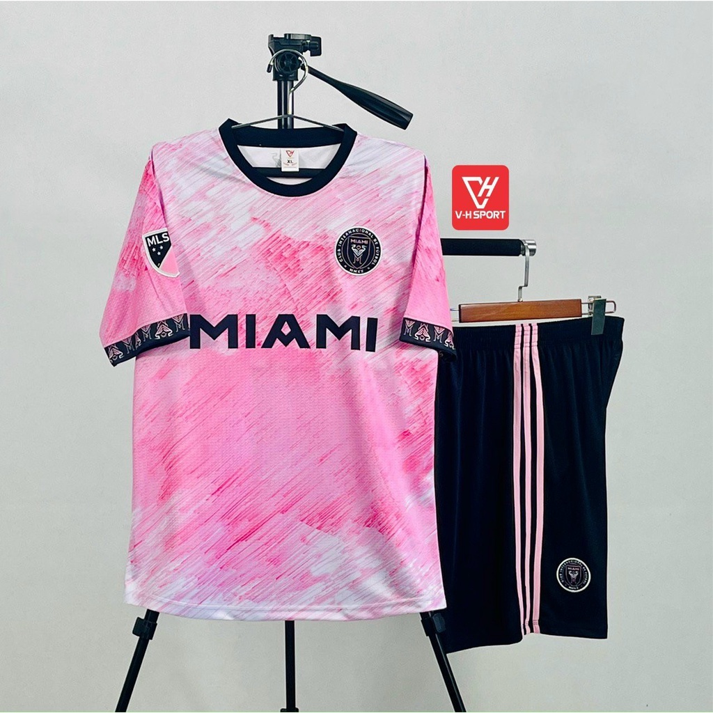 Bộ Quần Áo Bóng Đá Inter Miami Màu Hồng 2022-2023