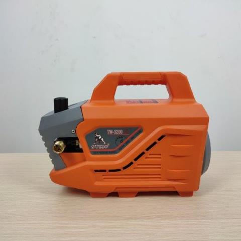 Máy rửa xe SUMO TW-3200, Công suất 3200W, Có chỉnh áp, Motor đồng, Bảo hành 12 tháng