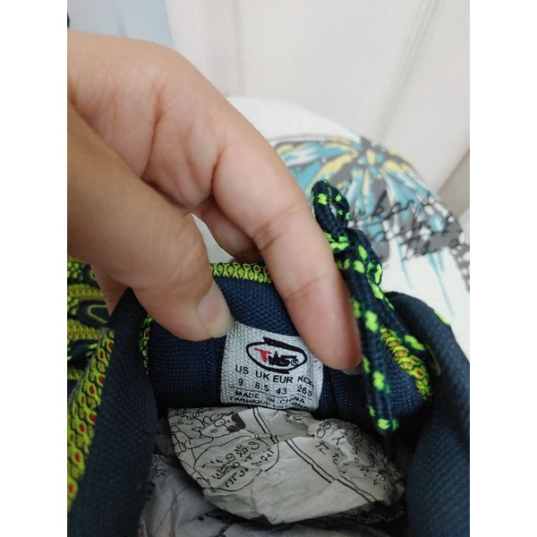 Giày thể thao nam 26,5 cm size 42 si