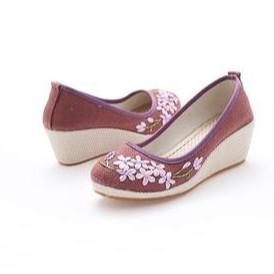 Giày đế xuồng cói hoa nổi 8cm