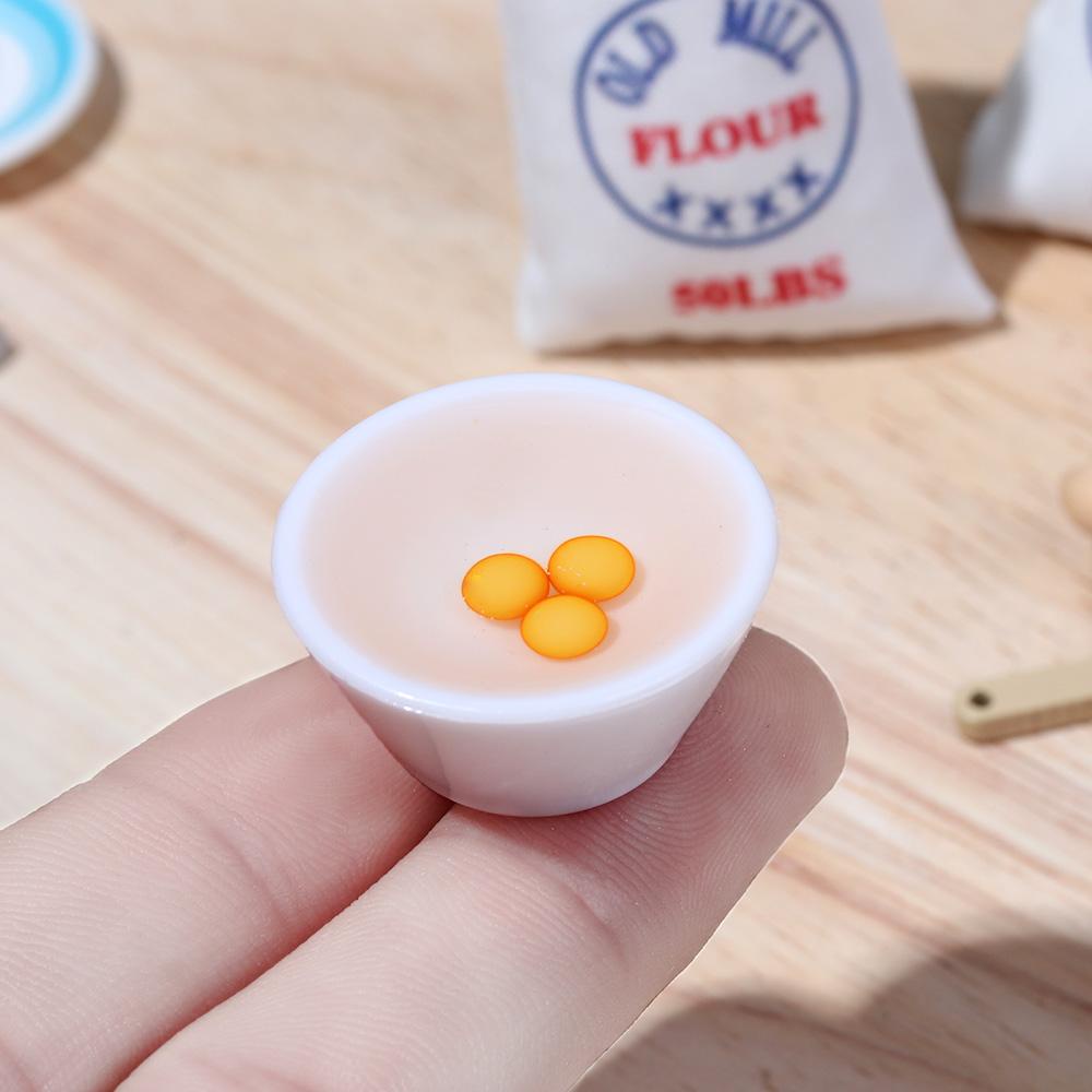 1 Bộ Dụng Cụ Đồ Chơi Nhà Búp Bê Gồm Bát + Trứng + Tô Đánh Trứng + Bột Muối + Tô