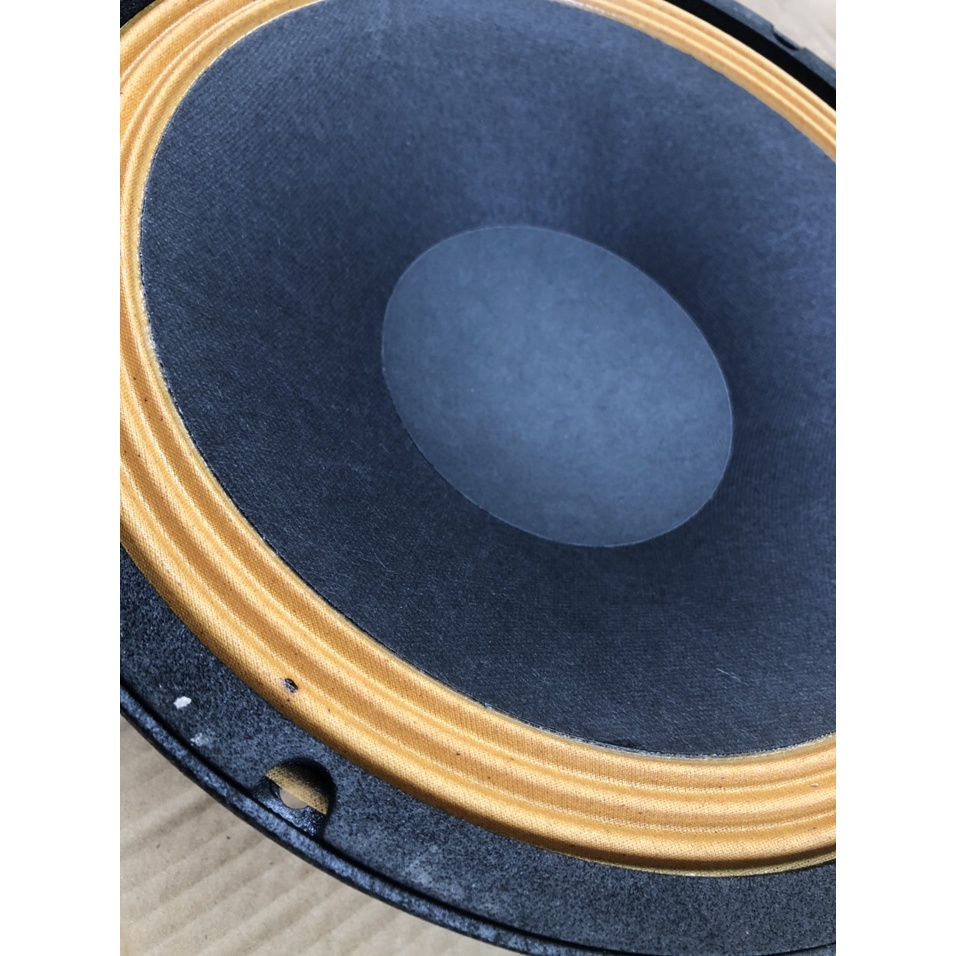 Bass 30 b3 gân vàng từ 170 côn 76/ giá 1 đôi