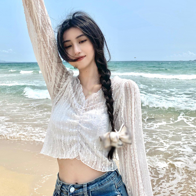 Áo Tay Dài Phối Ren Hoa Thiết Kế Cổ Chữ V Quyến Rũ