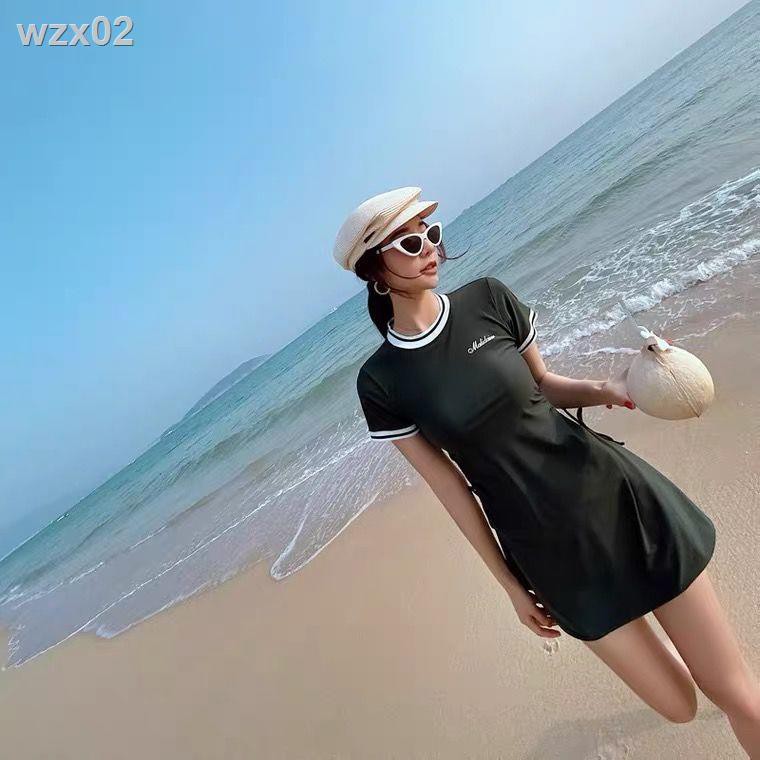 Áo tắm kiểu hàn quốc váy boxer xẻ tà nữ sinh viên bảo thủ che bụng giảm béo kỳ nghỉ mát mẻ suối nước nóng | BigBuy360 - bigbuy360.vn