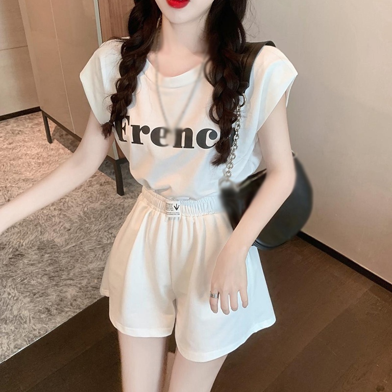Set Áo Thun Ngắn Tay Hở Lưng + Quần Short Ống Rộng Thời Trang Nữ
