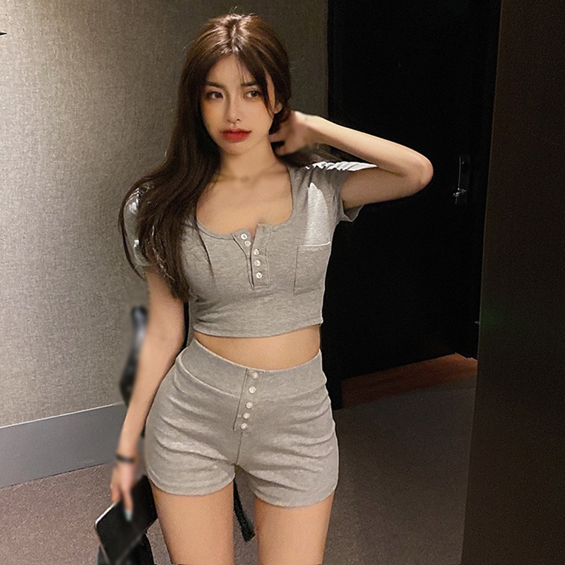 Set Áo Croptop Màu Sắc Đơn Giản + Quần Short Lưng Cao Phong Cách Hàn Quốc