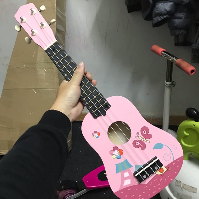 ĐÀN UKULELE SOPRANO BUTTERFLY - THÍCH HỢP CHO BÉ GÁI