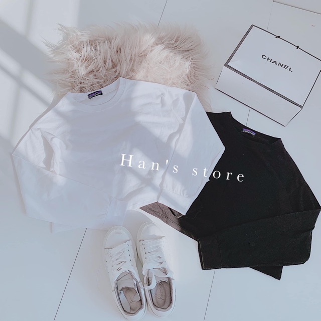 [Mã FAMAYWA giảm 10K đơn 50K] Áo thun croptop cổ tròn tay dài basic đen trắng ( sp y hình 100% ) | BigBuy360 - bigbuy360.vn