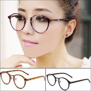 Gọng kính oval bích phương